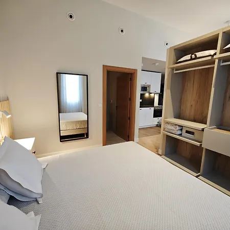 Apartment By Aldori - New Opening !! Guernica y Luno